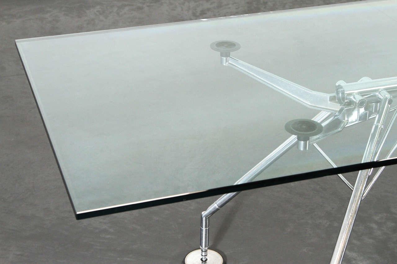 20th Century 1980s Nomos Table by Norman Foster for Techno For Sale